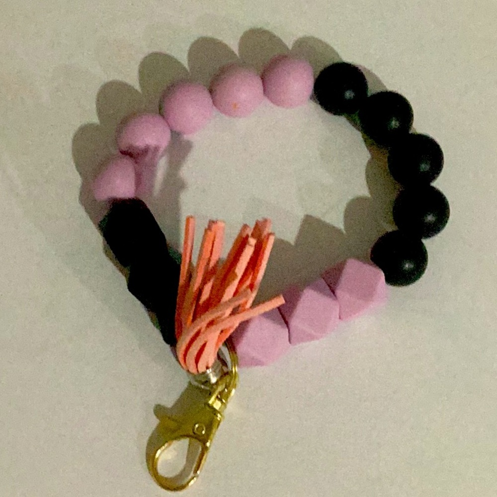 #022 Handmade light purple and black silicone beads wristlet with key hook.
